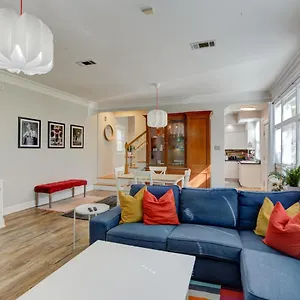  Holiday home Hip And Spacious Midtown Near Beale Street United States